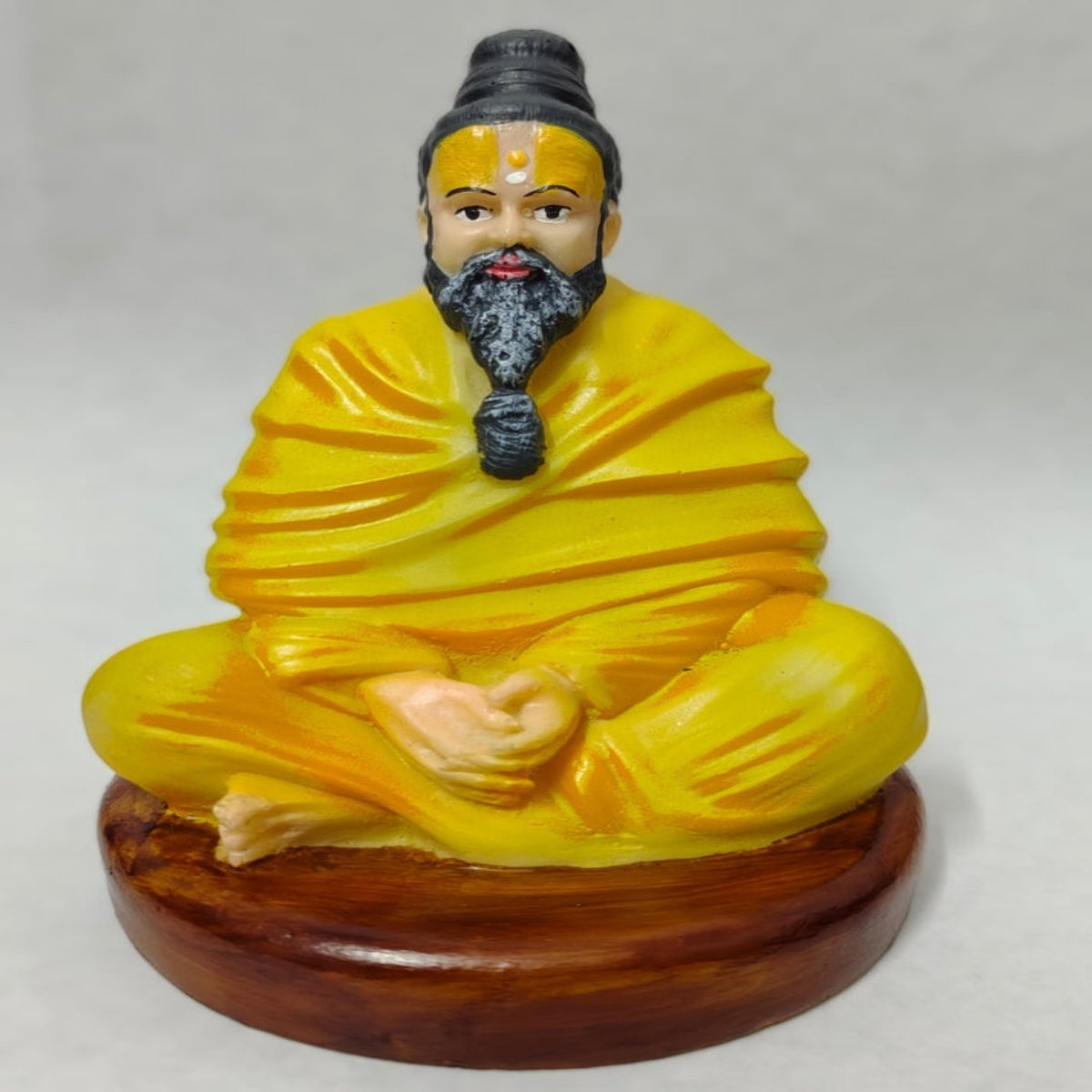 Premanand Ji Maharaj Idol for Car Dashboard